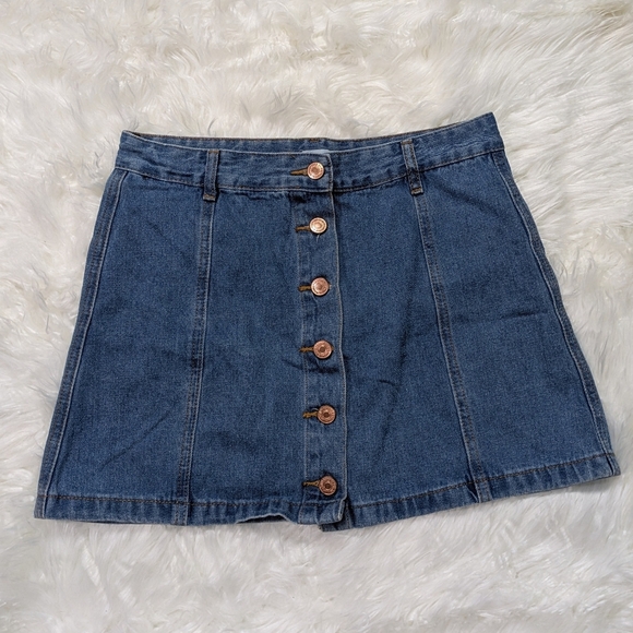 Classic Button-Up Front Medium Wash Blue Denim Mini Skirt from Forever 21 Size M - Picture 1 of 4